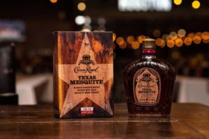 Edición Limitada Crown Royal Texas Mesquite 4 Crown Royal Texas Mesquite