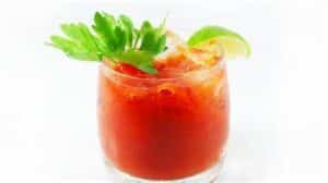 La coctelería, combinaciones exóticas y 4 recetas de colores 7 Bloody Mary coctelería