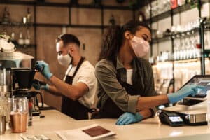 Diageo y el programa Raising The Bar en México 3 Diageo apoya a restaurantes y bares