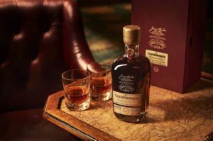 Glendronach: 5 whiskies maduros de jerez 7 The GlenDronach, 1989 Vintage, Kingsman Edition, 29 YO