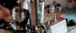 La coctelería para principiantes: 16 herramientas de un bartender 3 coctelería herramientas 2