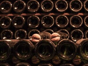 La familia Mestres y 6 productos innovadores 3 Mestres Reserva 1312 y Mestres Gran Reserva Imperial