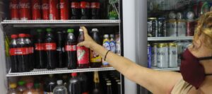 Bebidas sin alcohol bajó el consumo casi 8% en 2020 3 efectos sociales de la pandemia