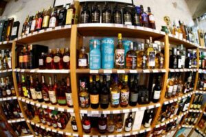Tregua comercial: "EE. UU. suspende los aranceles a Reino Unido" 4 tregua comercial