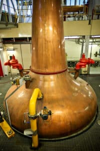 El Whiskey Irlandés y su renacer mundial en 2021 5 Single pot still para elaborar whiskey irlandés