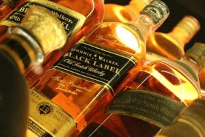 ¿Comprar whisky blended o malta?